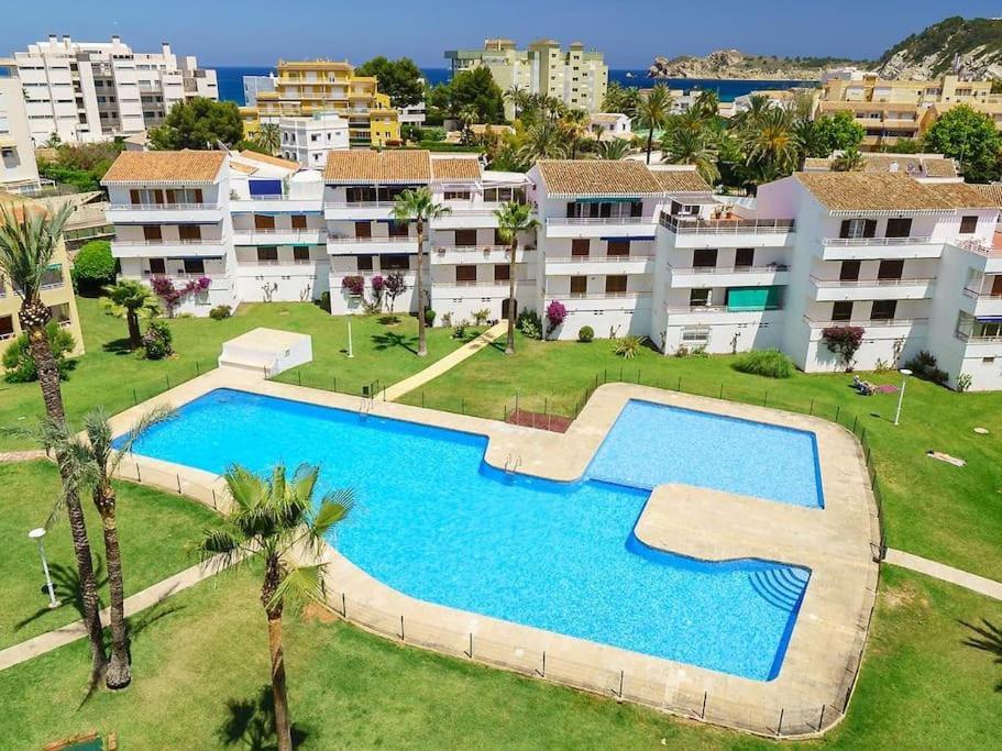 Casa En Urb. Con La Piscina Mas Grande De Javea. Buitenkant foto